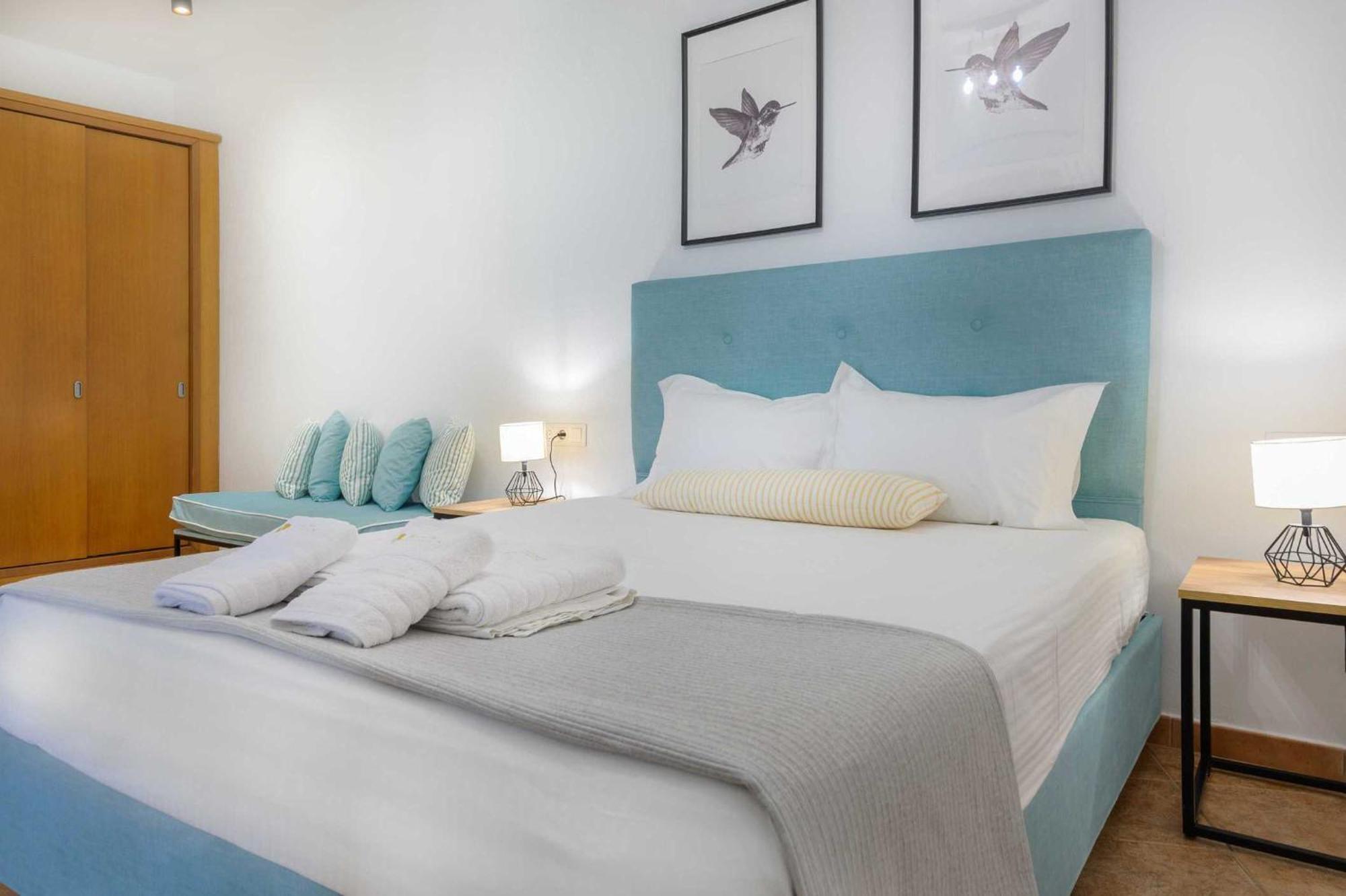 Komitsa Luxury Apartments Nea Roda Quarto foto